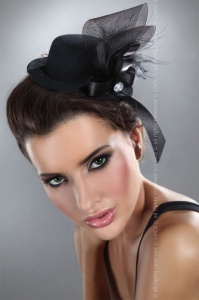 Шляпка MINI TOP HAT 4: купить в Киеве и Украине, цена, продажа в интернет-магазине женского белья Сила Красоты